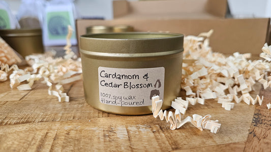 Cardamom and Cedar Blossom 24cl Gold Tin